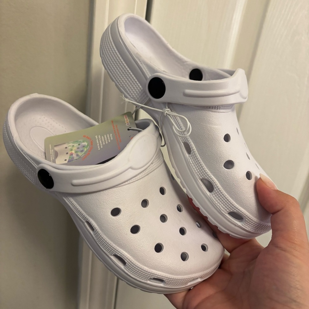 Kid’s White Clogs 13/1 - Picture 1 of 9